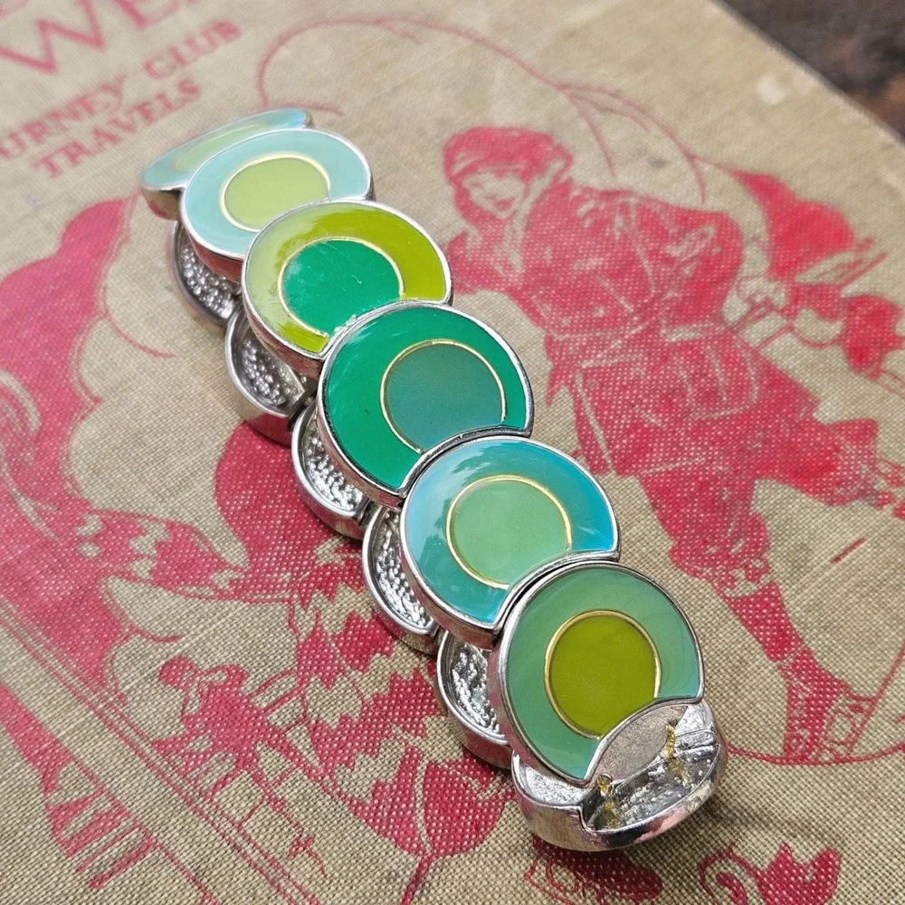 Vtg Y2K Green Enamel Stretch Panel Bracelet Silver Tone Round Circles Mod Retro